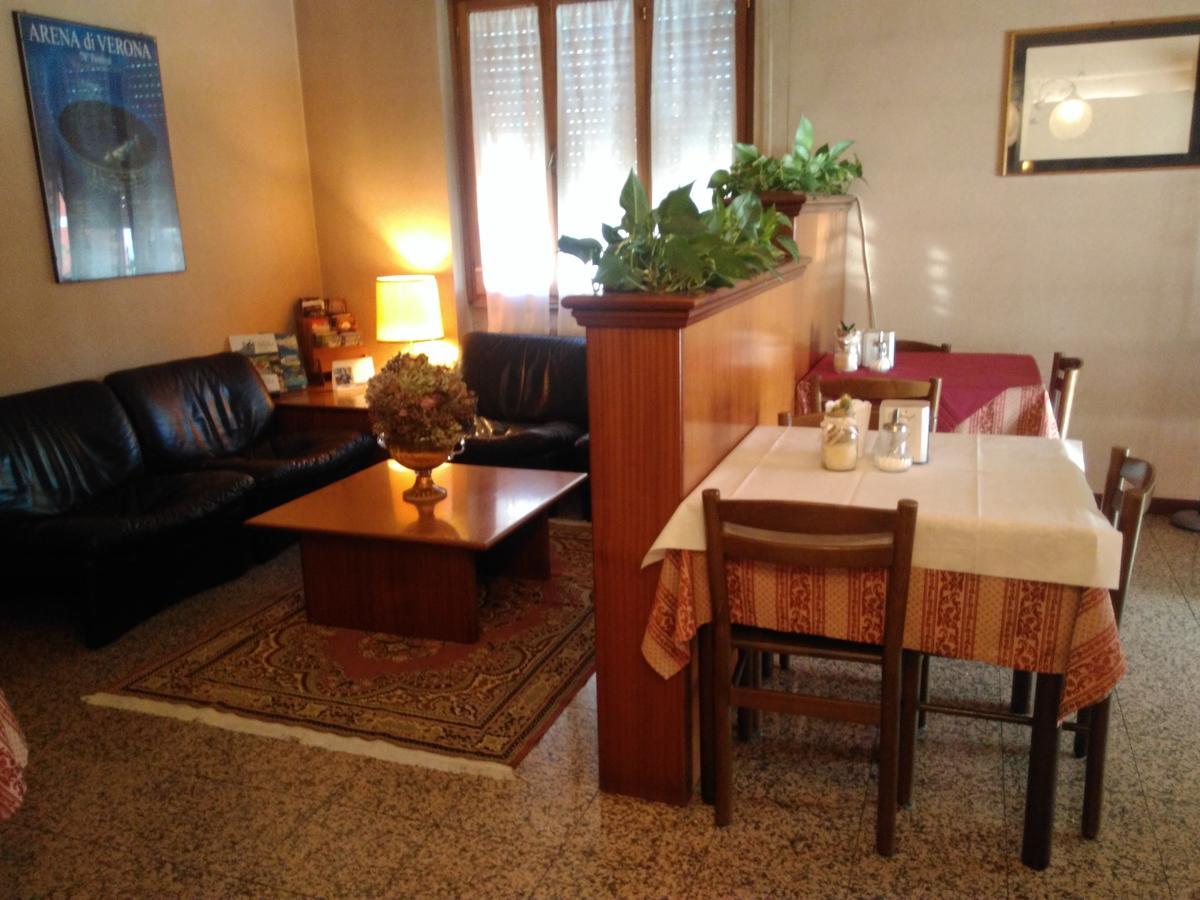 Hotel Elena Verona Exteriér fotografie